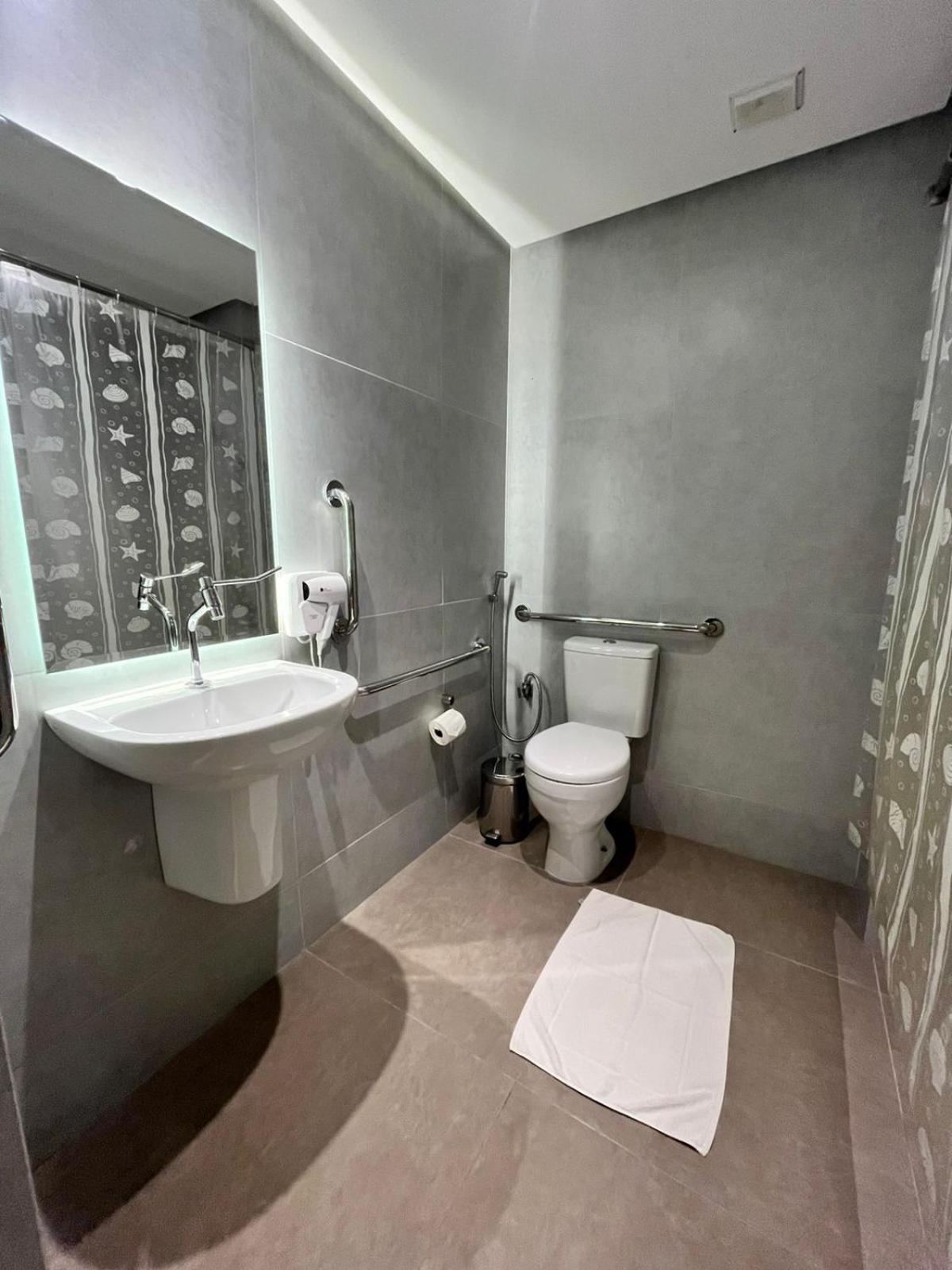 Double Room Disability Access,1746789505:JPEG